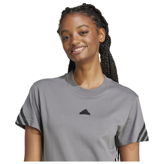 Adidas Γυναικεία κοντομάνικη μπλούζα Future Icons 3-Stripes Tee